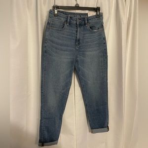 American Eagle Mom Jean